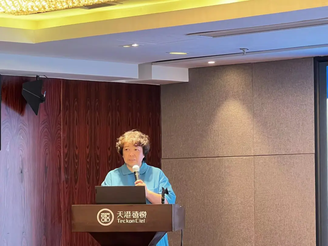 642.webp.png 642.webp.png